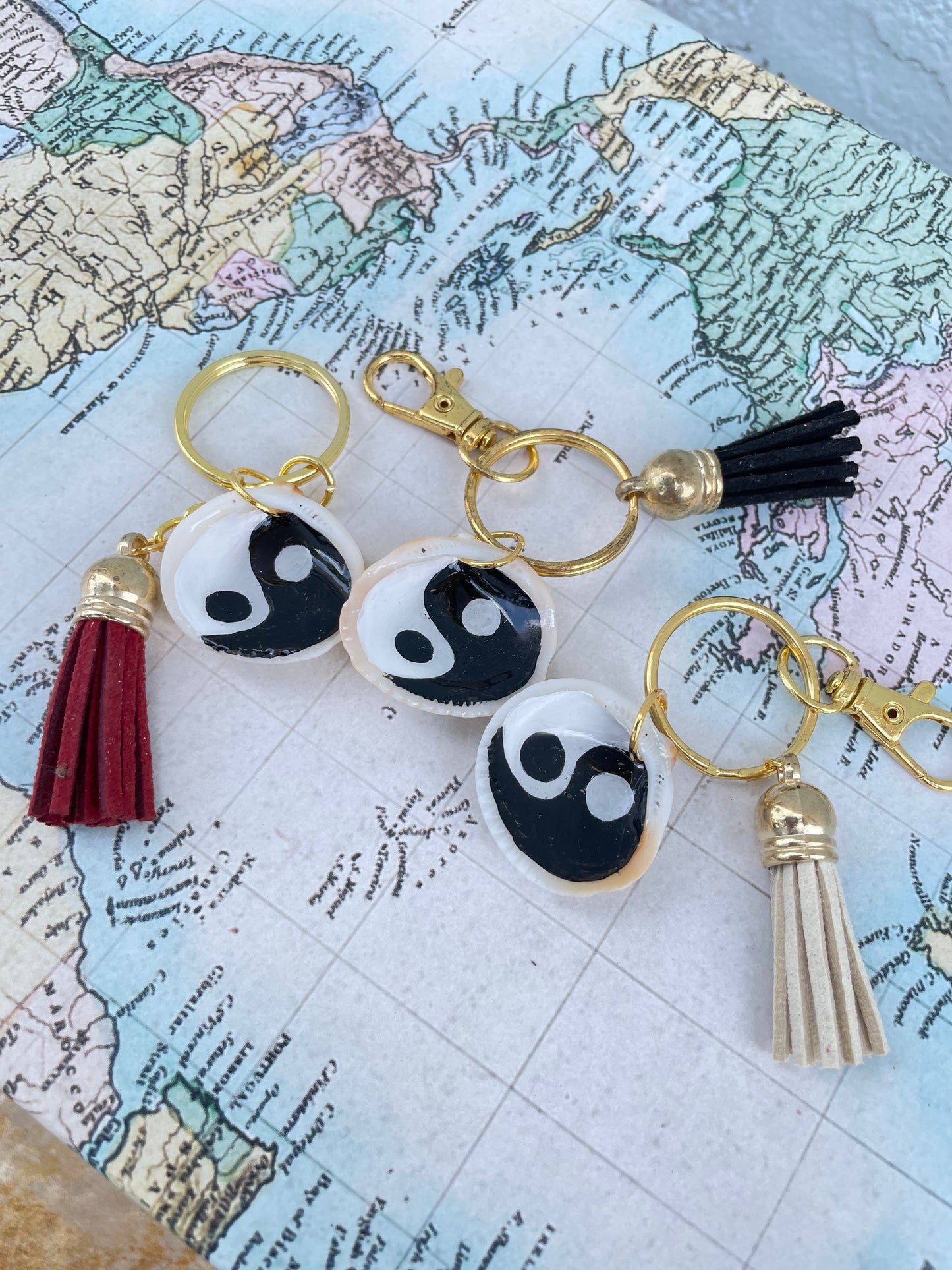 YinYang Painted Shell Keychain