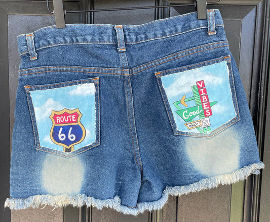 Size 8 | Route 66 | Low Rise Retro Painted Denim Shorts